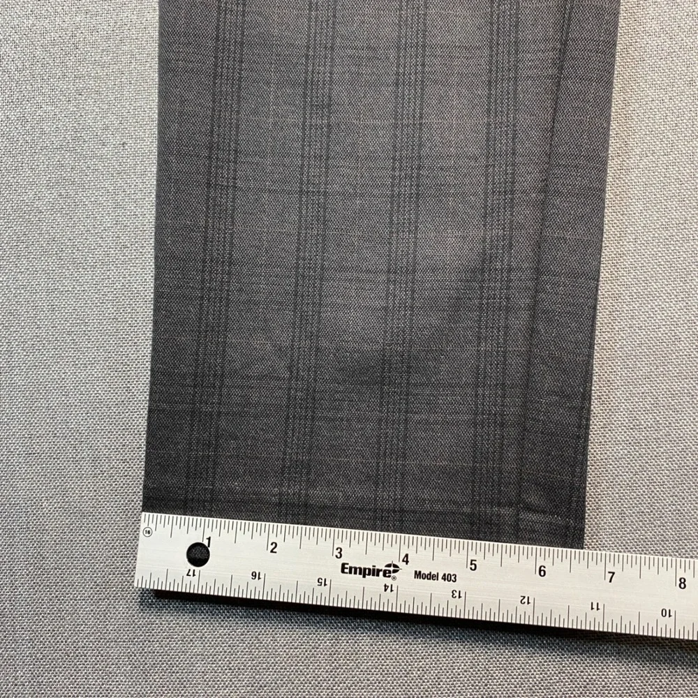 Banana Republic Mens 33x32 Grey Plaid Slim Tapered Fit Stretch Trousers Pants